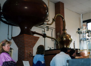 Die Destillation fr den Calvados
The distillation process for Calvados
La distillation pour le Calvados